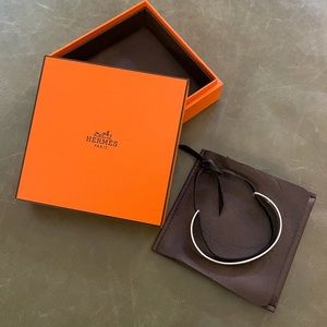 *RARE* HERMÈS Cartouche Bracelet-XL (will fit wrist size 6-8.5)